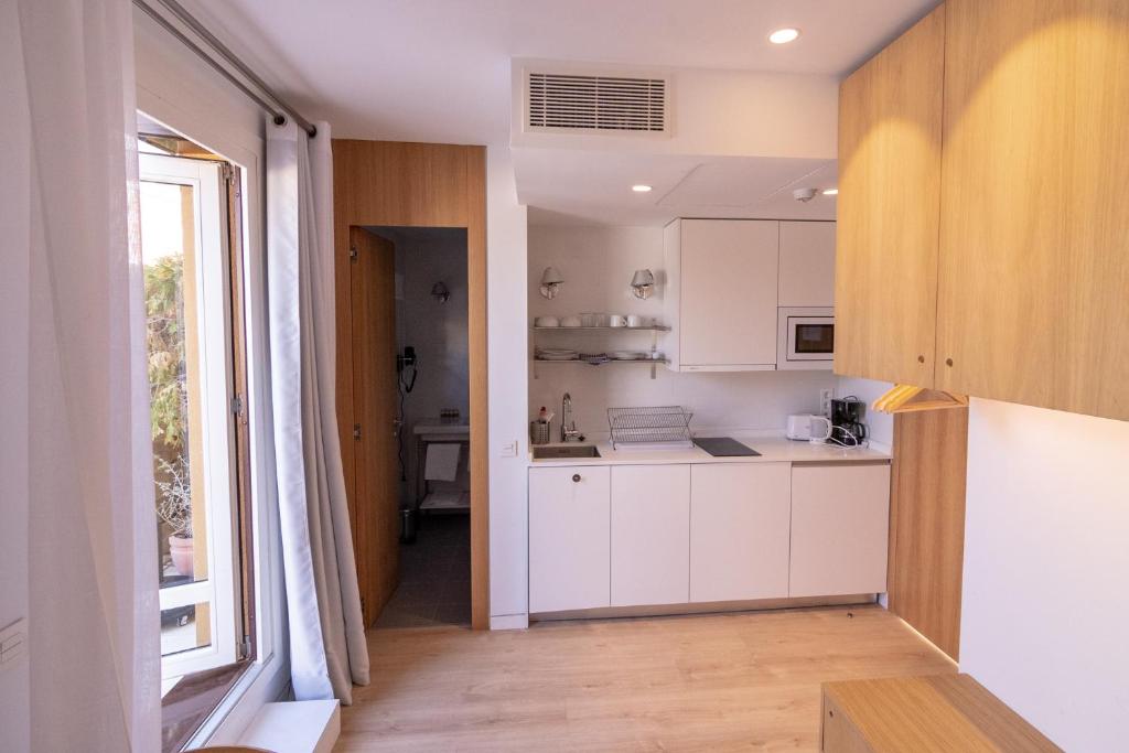 Plaza Mayor Suites & Apartments 4