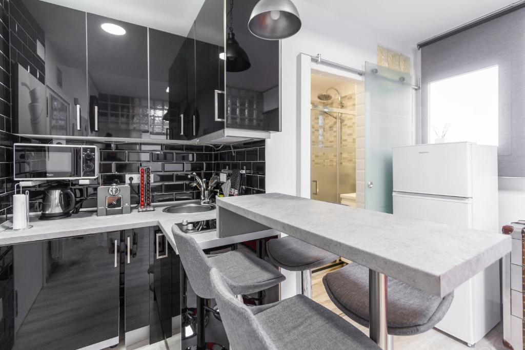 Argüelles Apartment 4