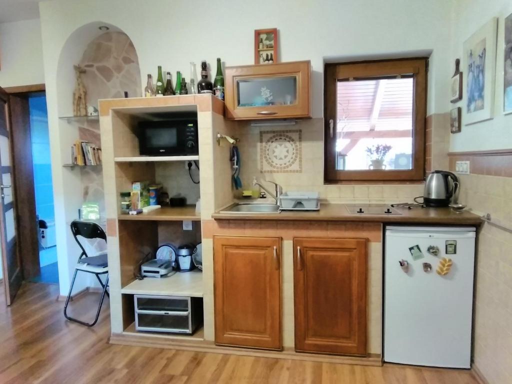 Sophia Cozy Self Catering Apartment 8