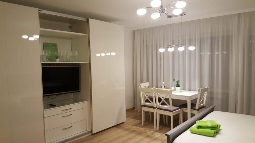 MariaPrimaVera Apartment am Kurpark mit Schwarzwaldblick * * * * 5