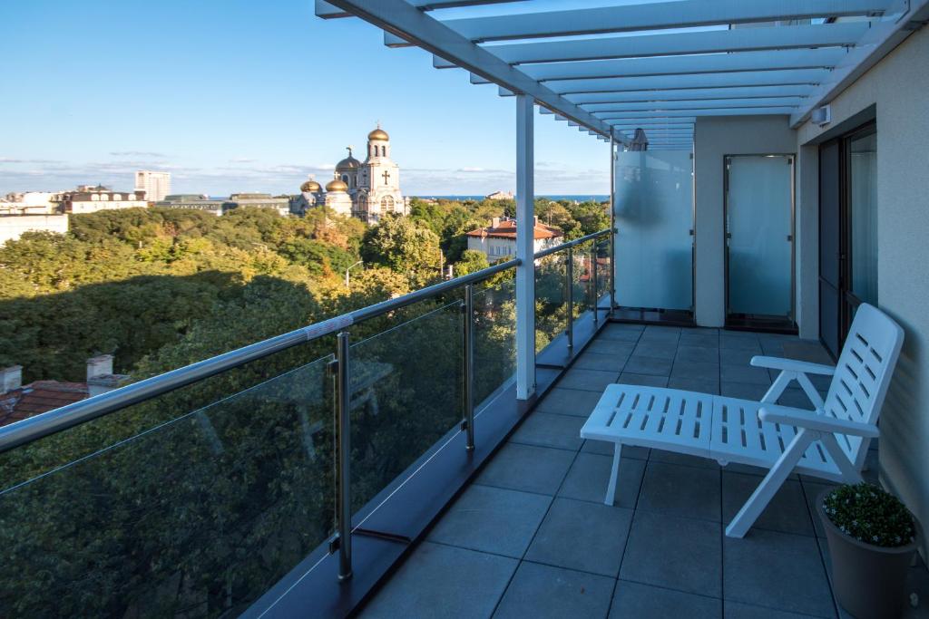 City Apartments Triumph 6
