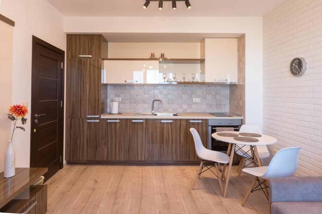 City Apartments Triumph 4