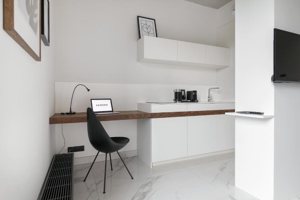 Centro Design Apartments - Półwiejska 4