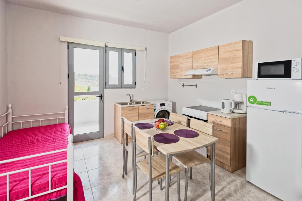 Rhodes Paulsia Cosy Apartments 5