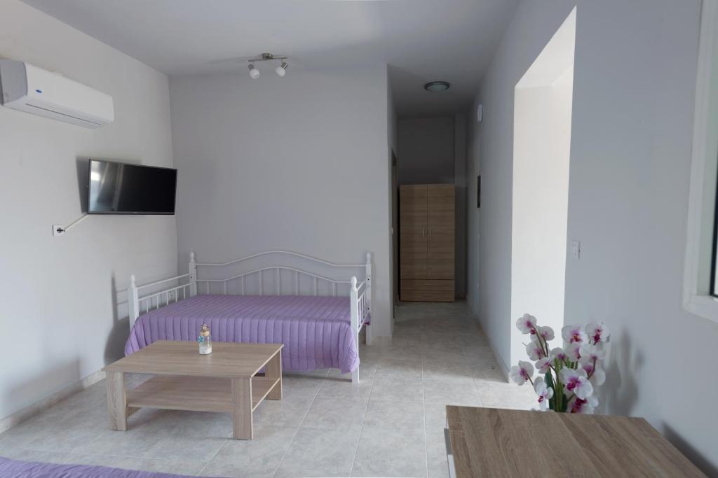 Rhodes Paulsia Cosy Apartments 7