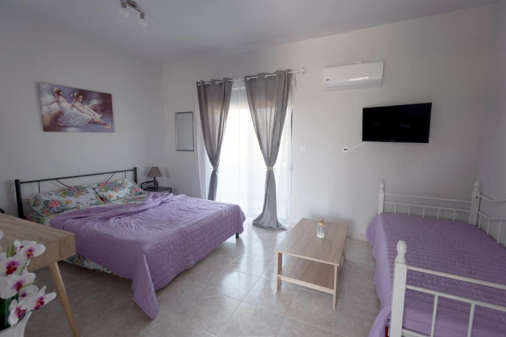 Rhodes Paulsia Cosy Apartments 8