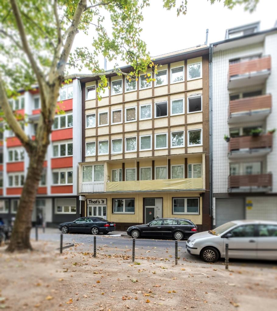 Vintage Apartment 5