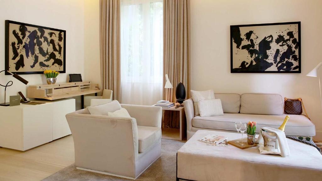 ABaC Restaurant Hotel Barcelona GL Monumento Image