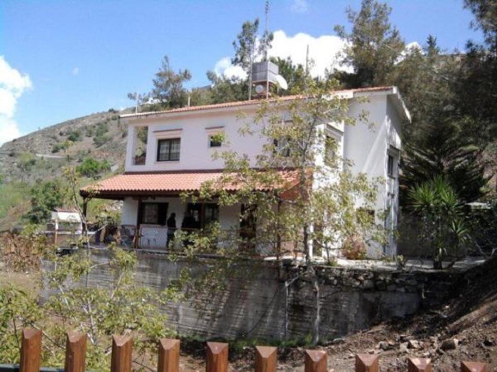 Kampi Double Storey House in the Village 8