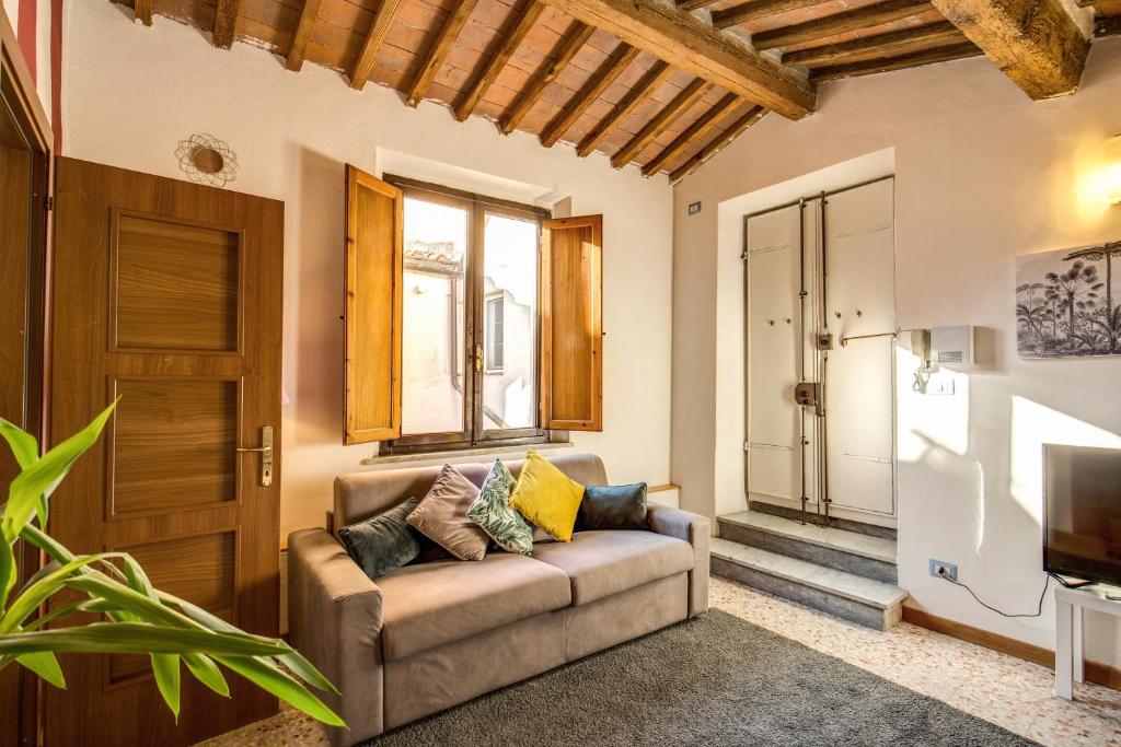 AwesHomeItaly - Lungarno Bellavista Penthouse 5
