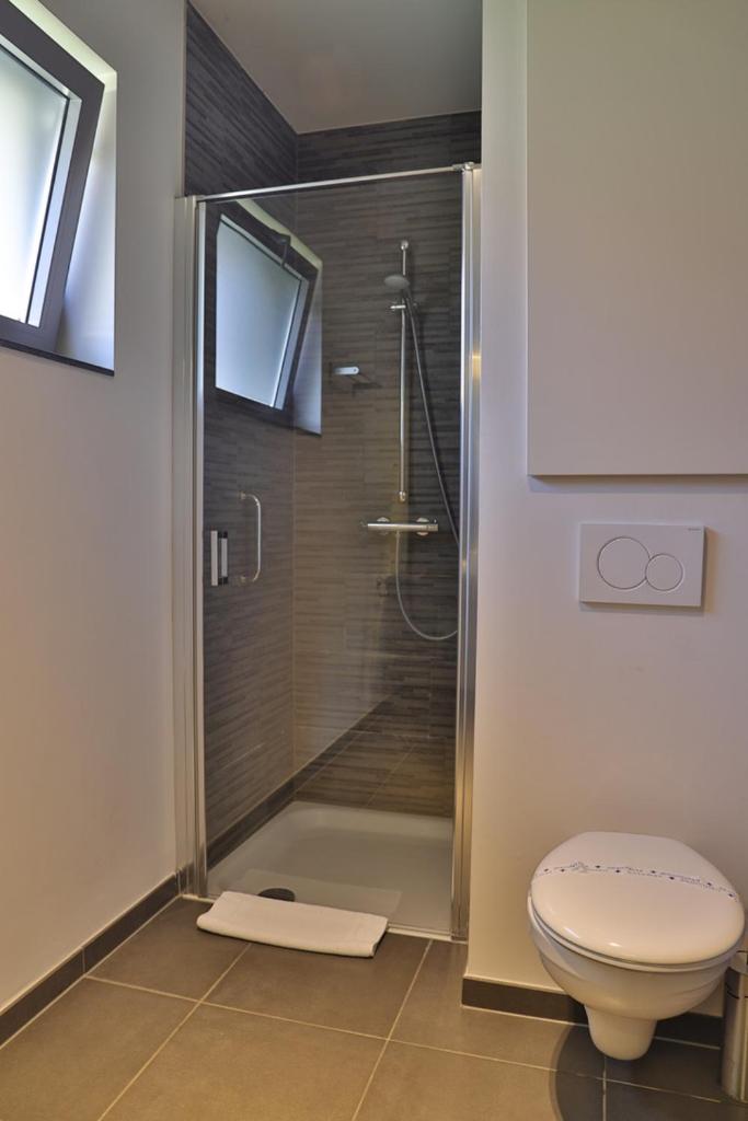 Woestyne Business & Leisure Apartments Cleythil 8