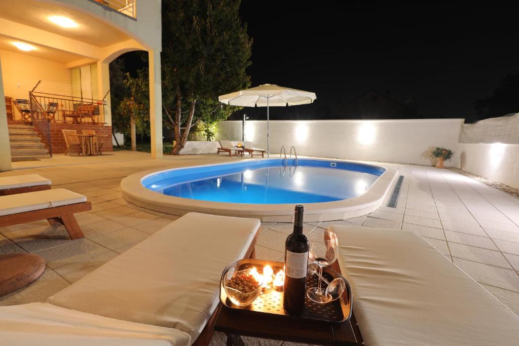 HACIENDA MIA with pool,BBQ,free parking 8