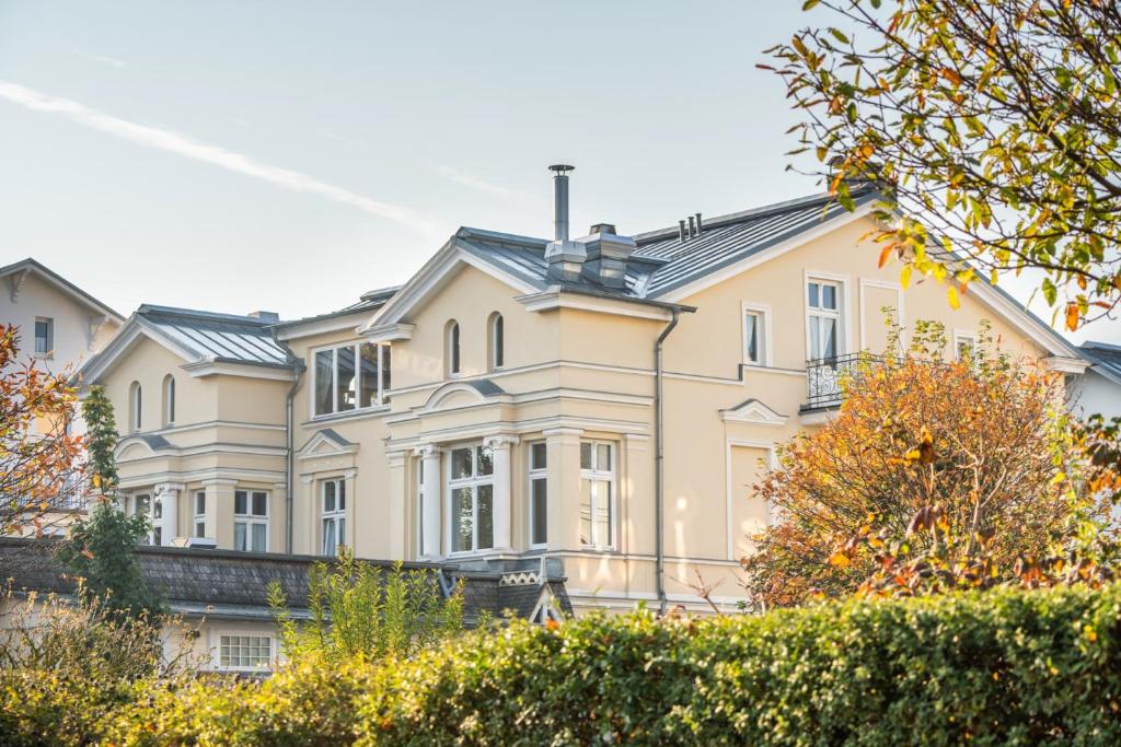 Villa am Strand 4