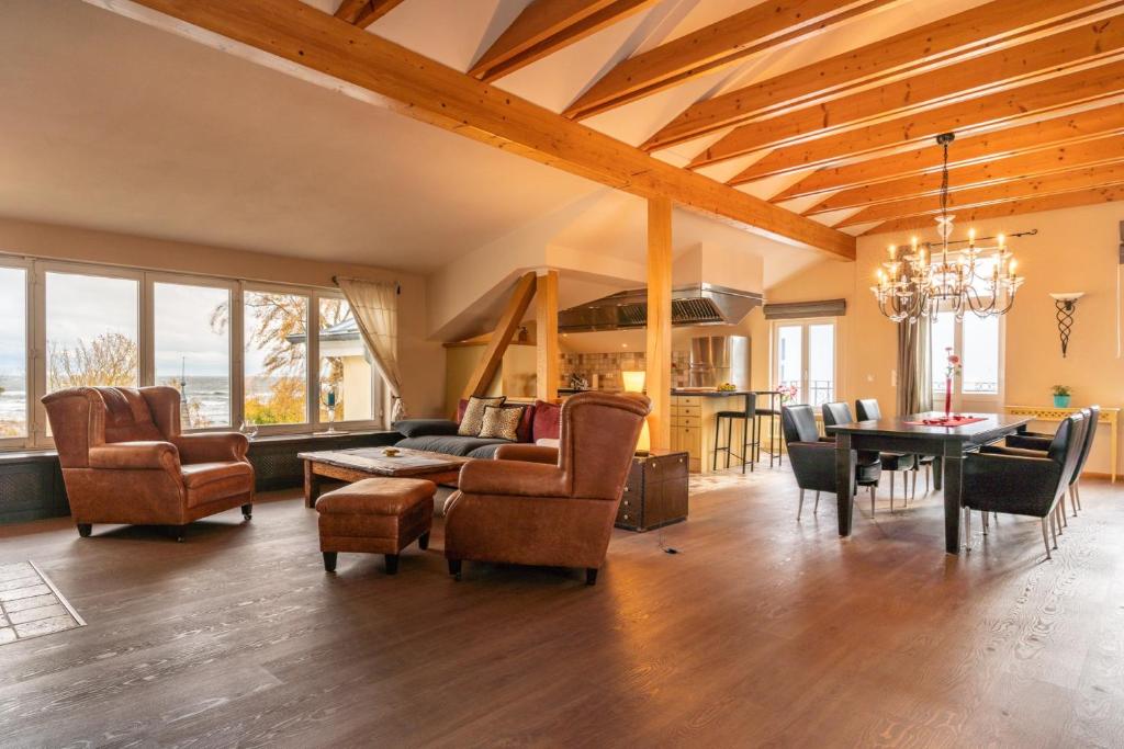 Villa am Strand 3