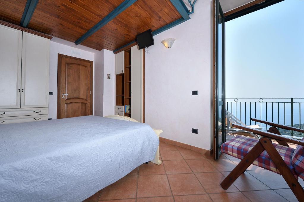Pontone on the sea apartment 7