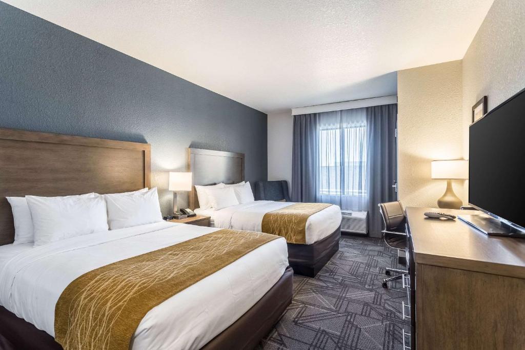 Comfort Inn & Suites Salt Lake City Airport Image