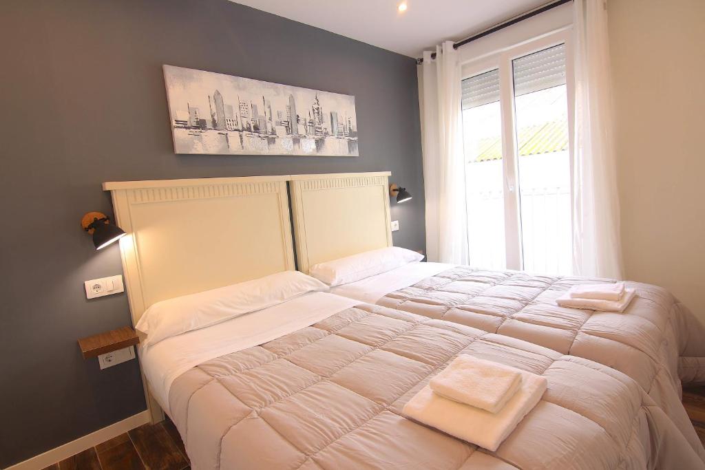 El CONSEJERO de Indias free parking by Cadiz4Rentals 2