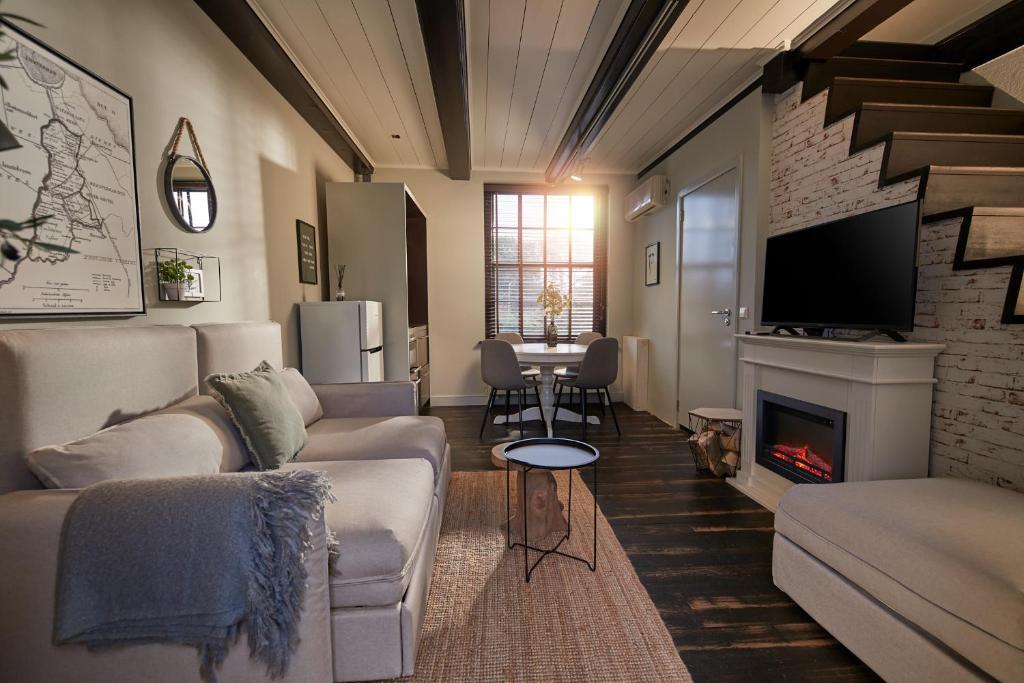 HUISJES AAN DE AMSTEL - Your home away from home 5
