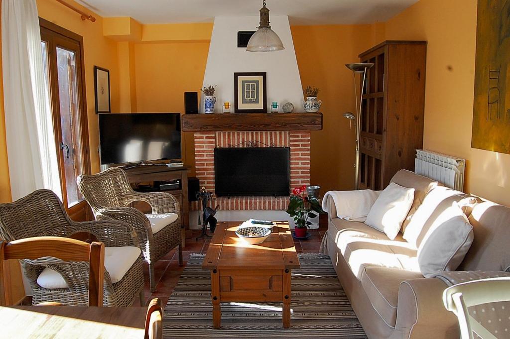 Casa Rural Estarrún 3