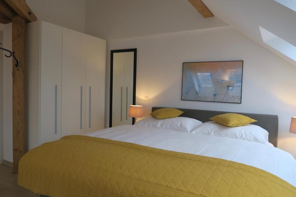 Zurich Furnished Homes 5