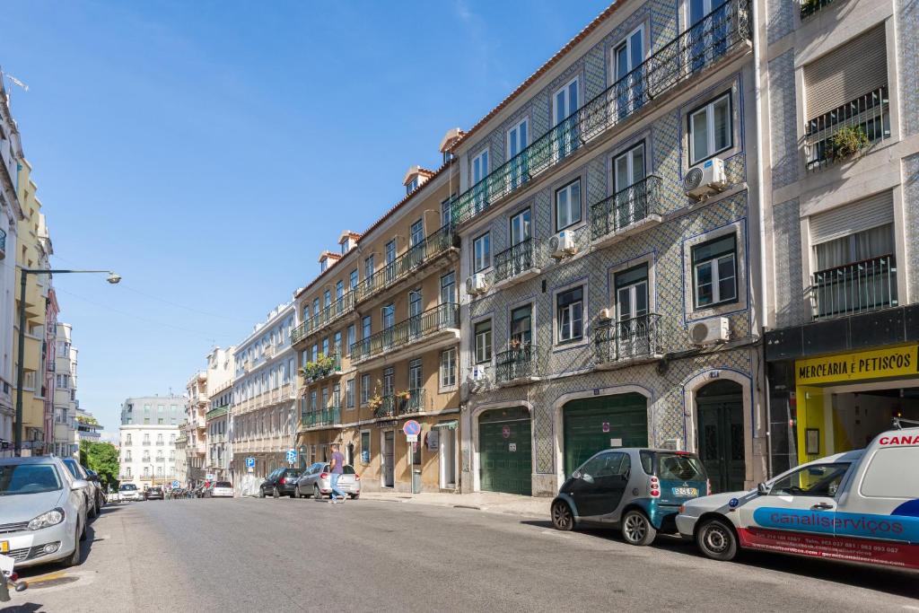 FLH Príncipe Real Apartment with Terrace and View 6