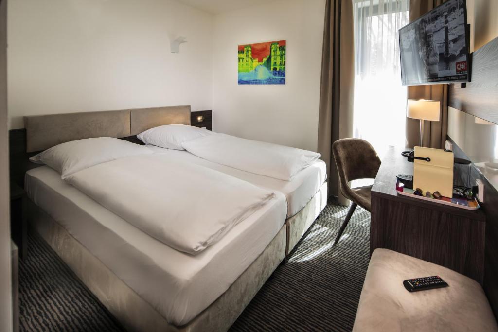 Hotel Südstern Image