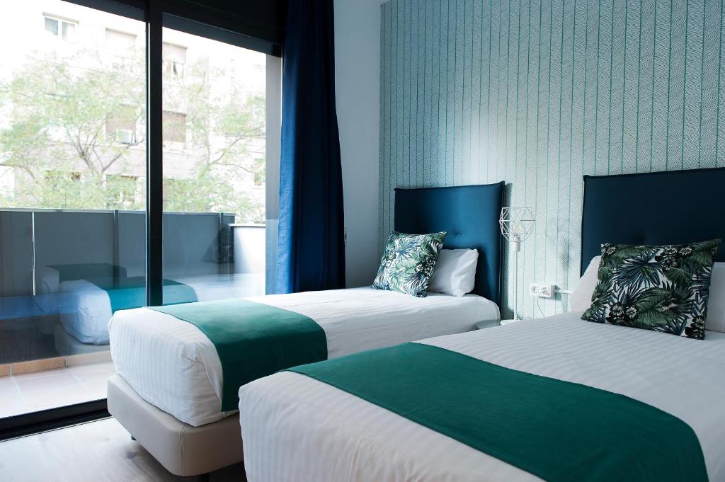 MH Apartments Sant Pau 6