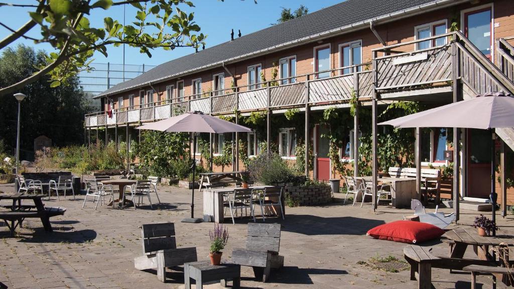 Amsterdam Farm Lodge 3