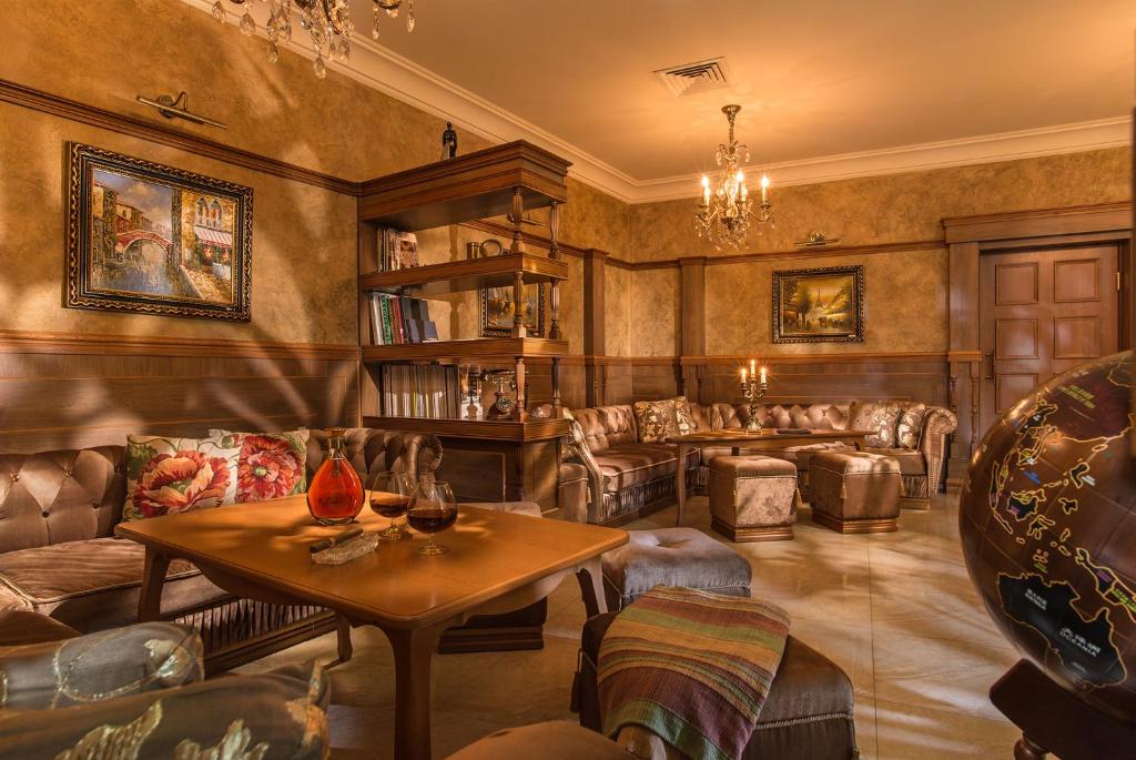Esteban VIP Residence Club 6