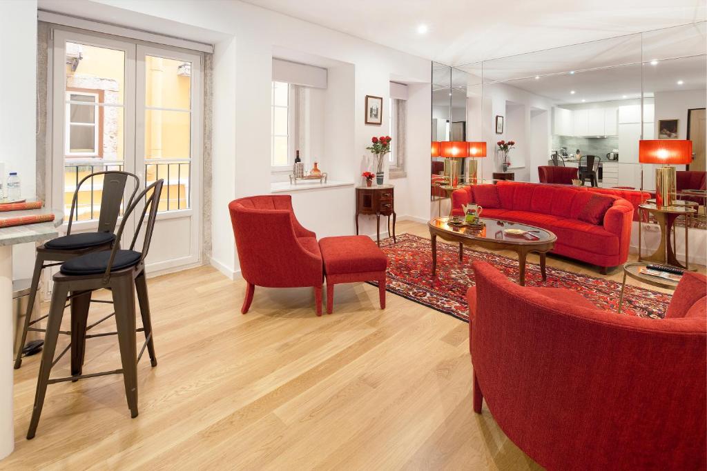 Lisbon Rentals Chiado 8