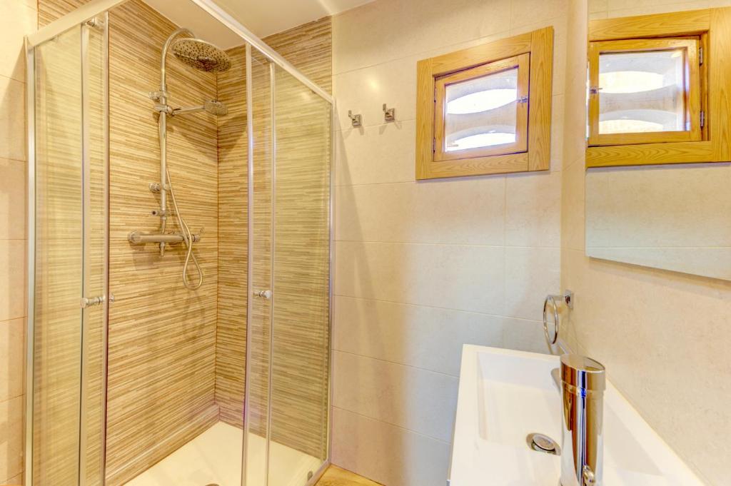 Ca Sa Pollensina by Sealand Villas 8