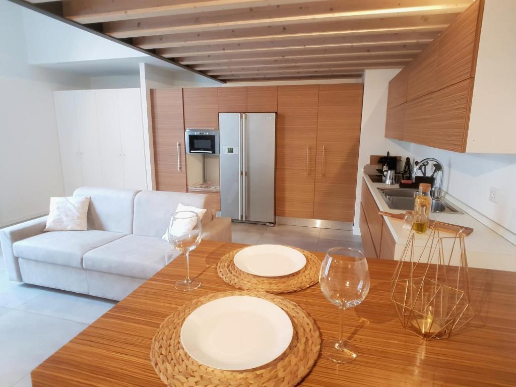 Design Central Apartment 8