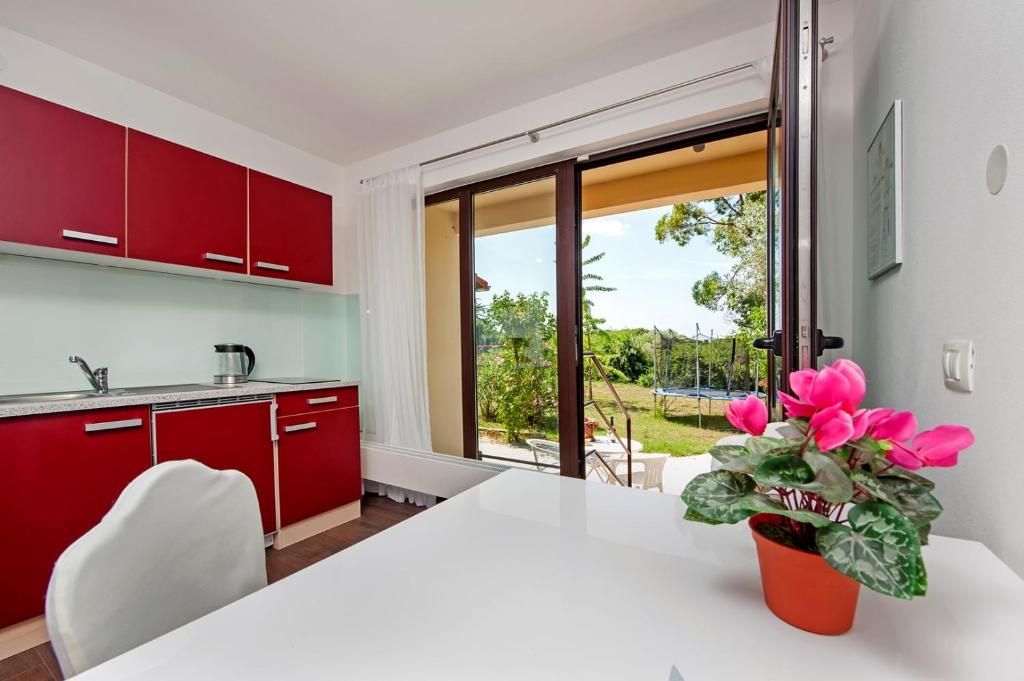 Keser Apartments 3