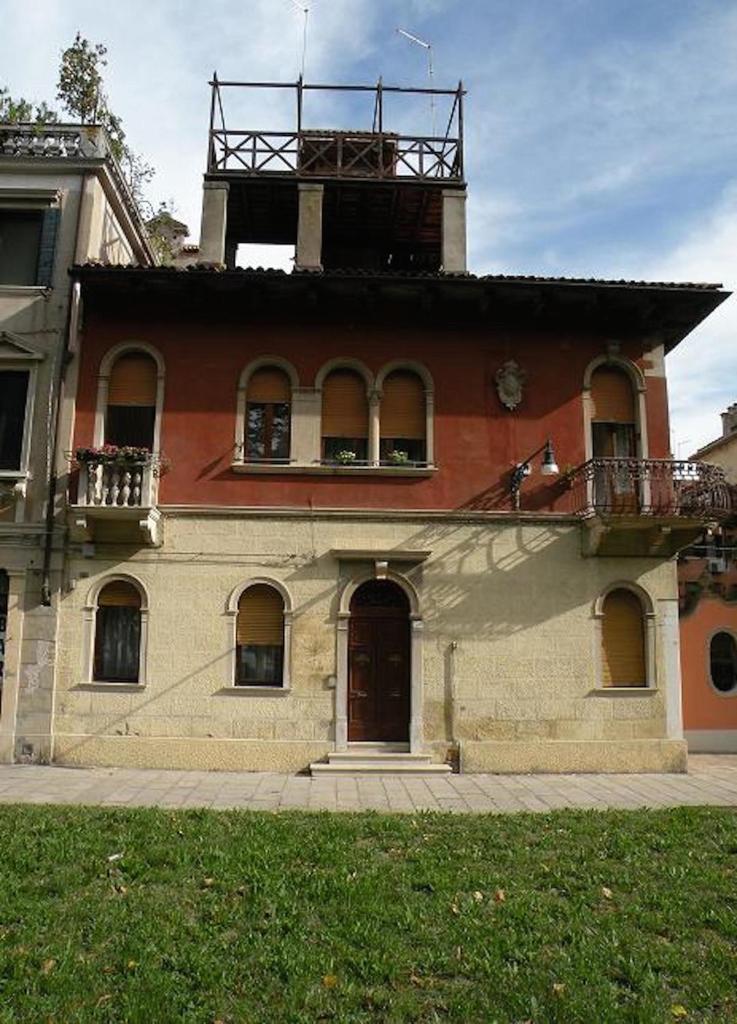 Venice Laguna Blu & Garden 1