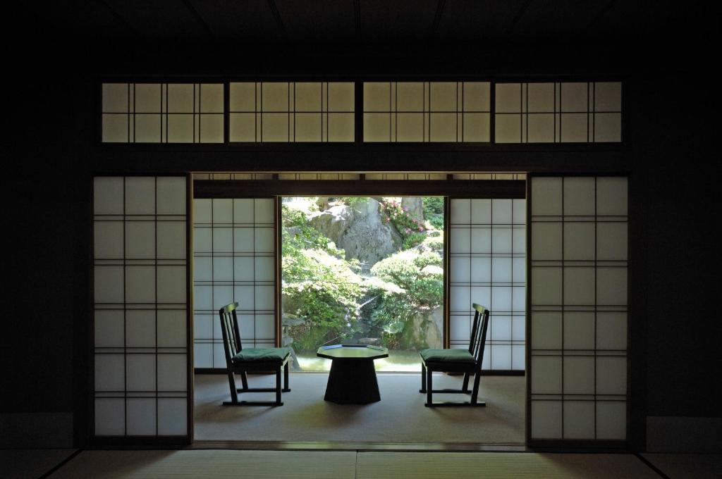 Photo de la galerie de l'établissement Momoyama, à Matsumoto