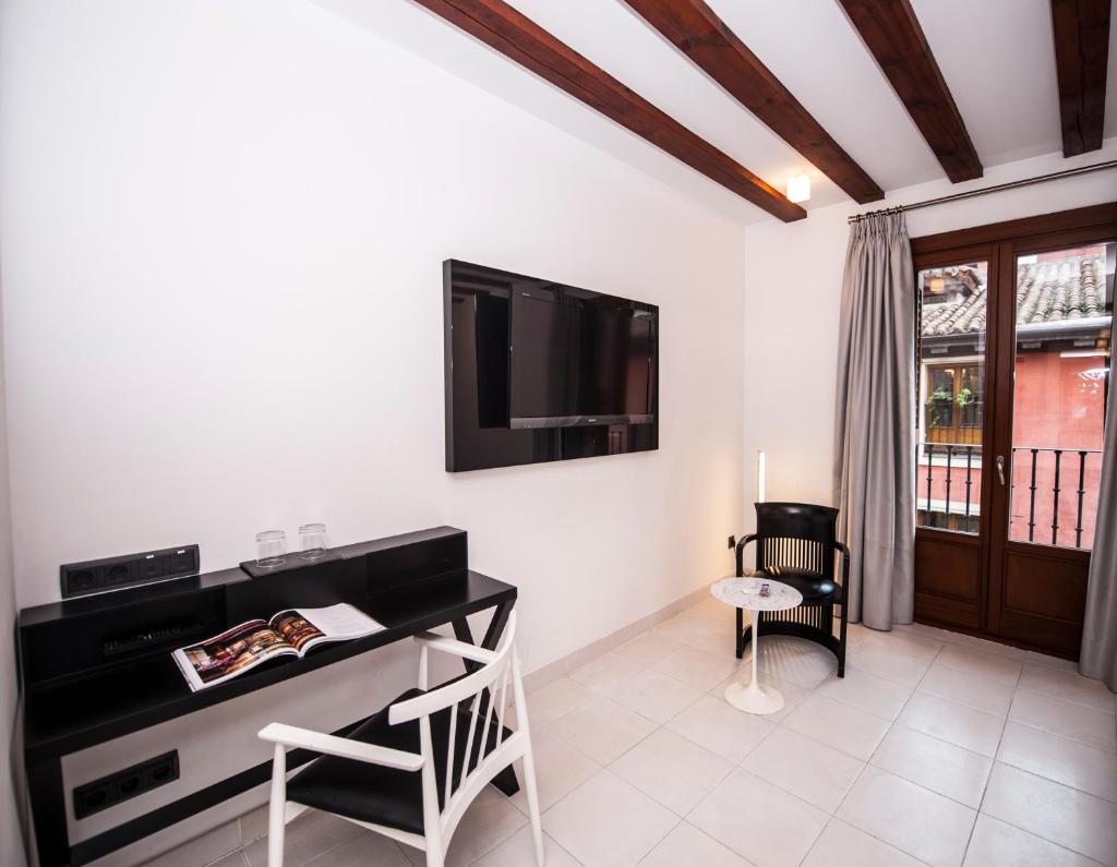 Posada del León de Oro Boutique Hotel Image