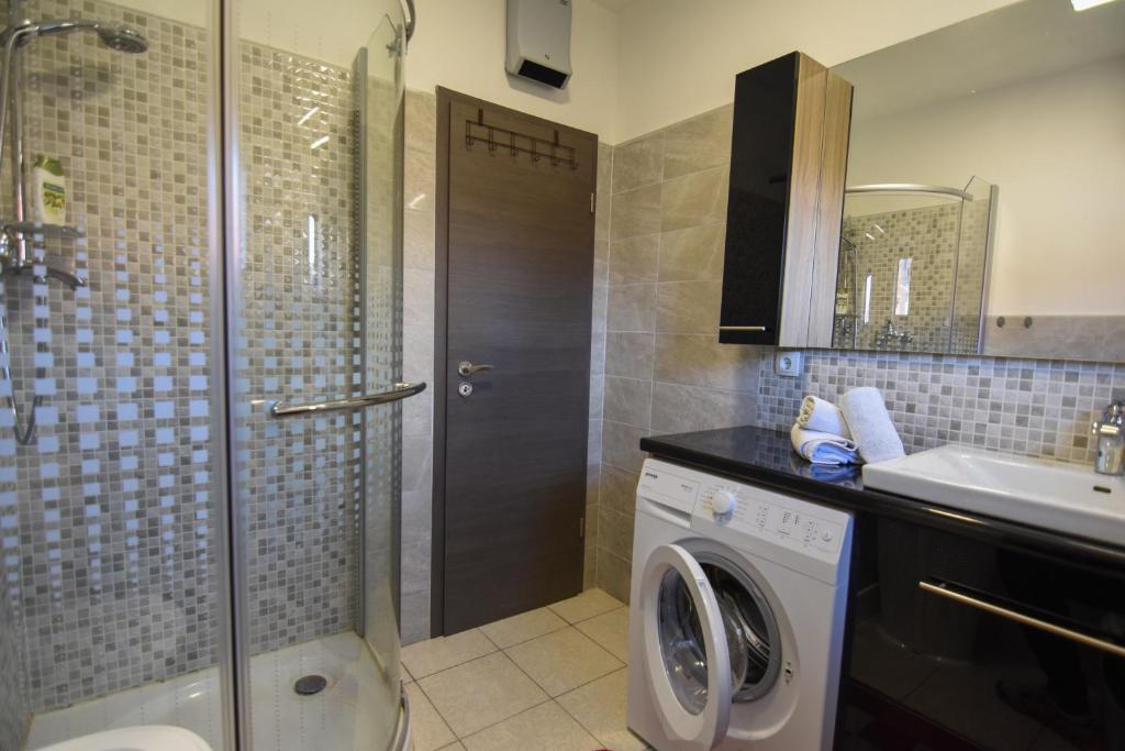 F-Holiday Apartment 3