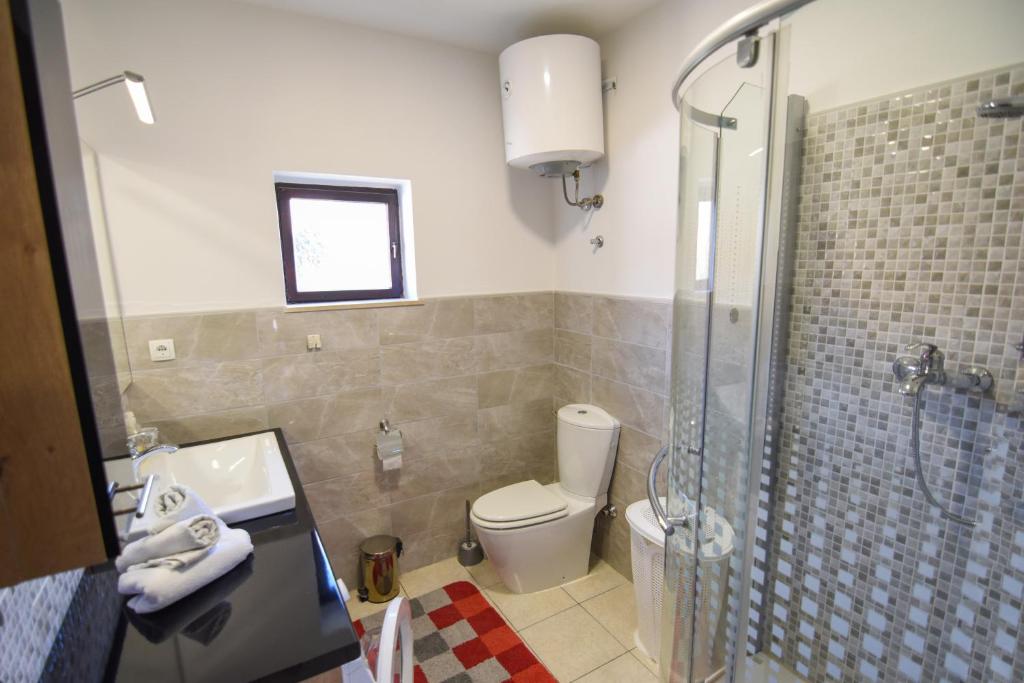 F-Holiday Apartment 6