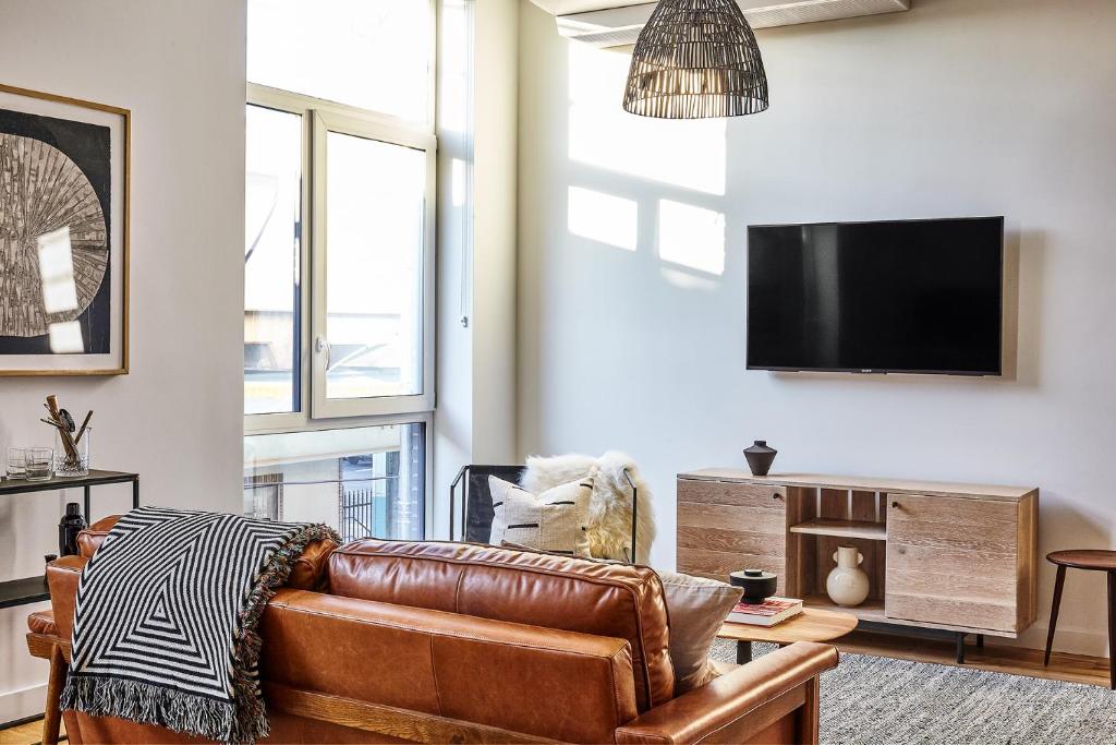 Lokal Hotel Fishtown Image