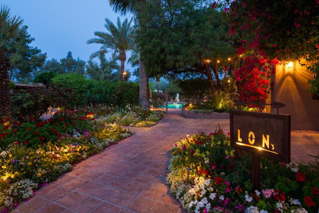 The Hermosa Inn Image