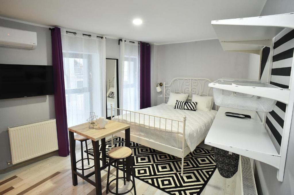 Heights Accommodation City Center 1