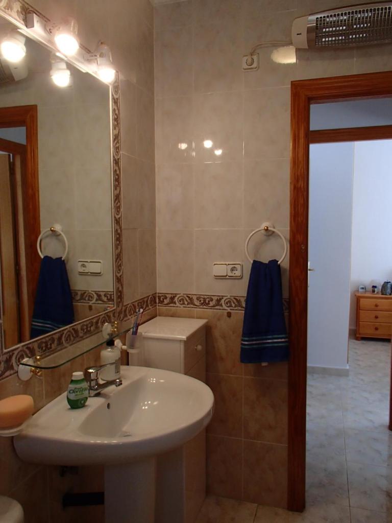 villa en torre de la horadada a 240m de la playa 3