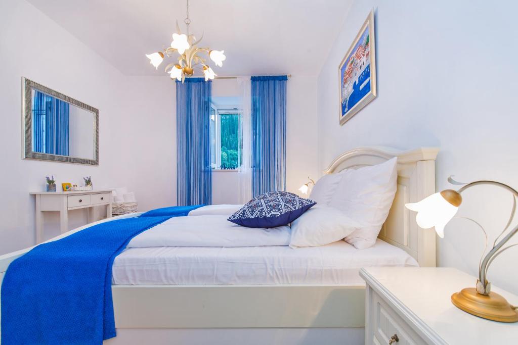 Villa Sweet Home 8