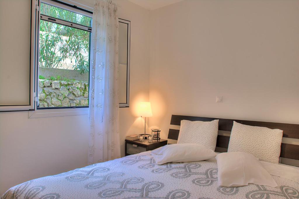 Karni Glyfada Kerkyra 2