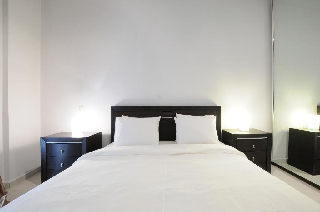 F & B Collection - Apartment for 3 2