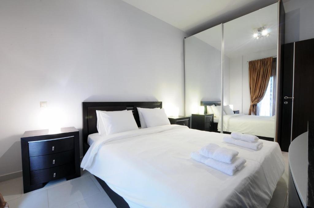 F & B Collection - Apartment for 3 7