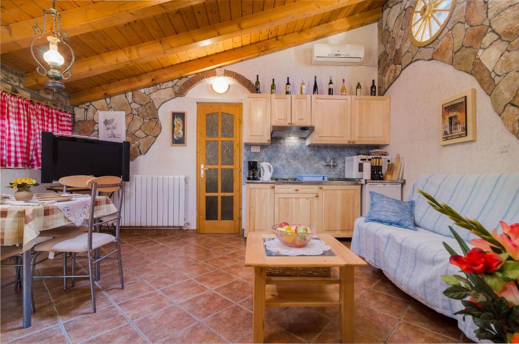 Apartments Marija & Pepa 4