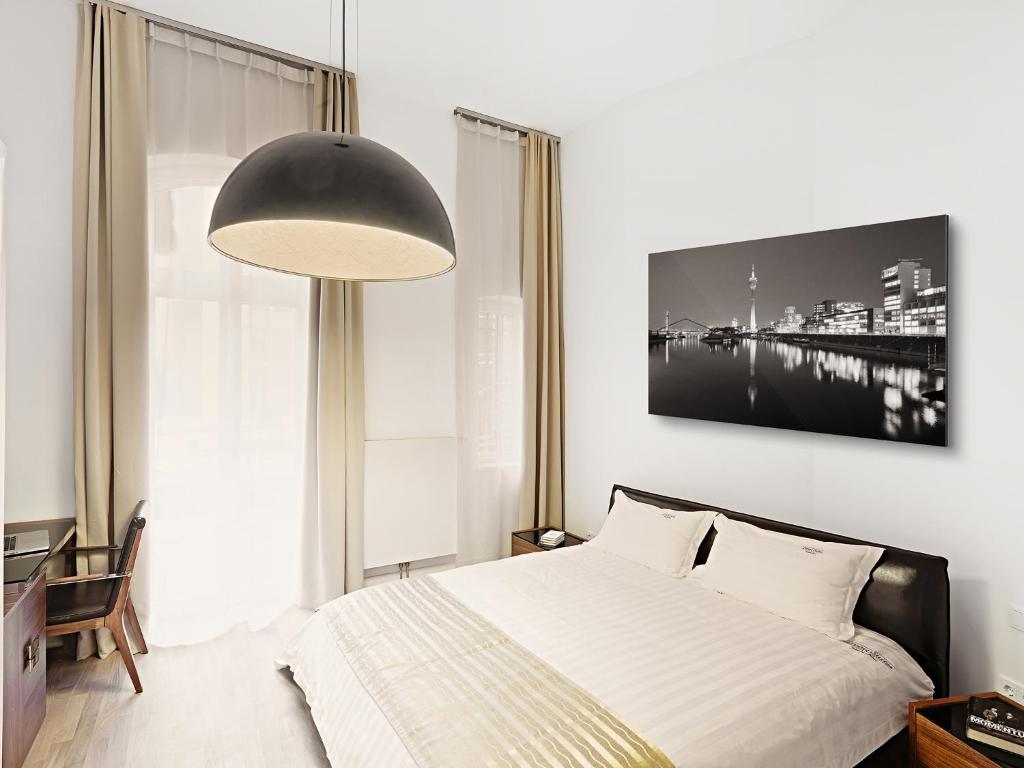 THE RED - Living Suites by the Rhine 4