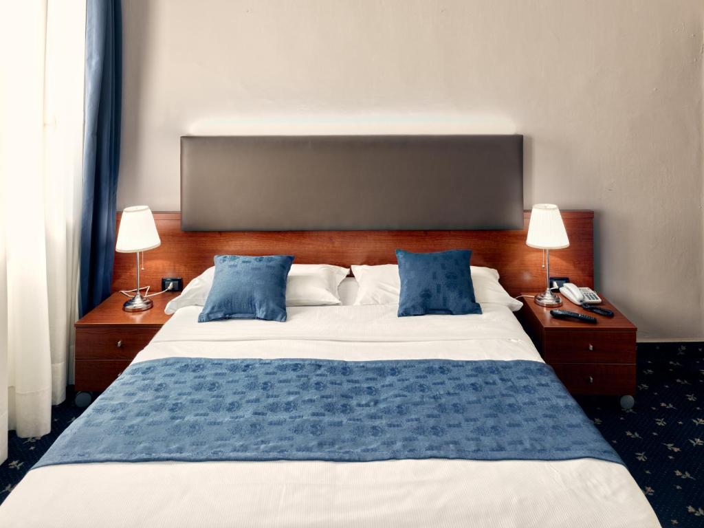 Hotel Roberta Image
