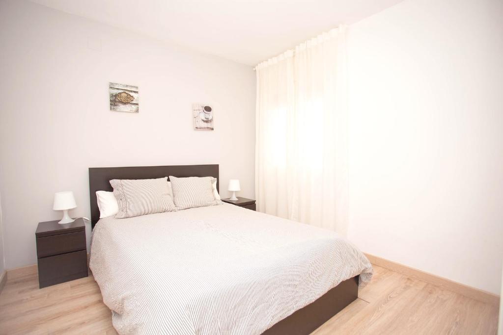 Sitges Center & Beach with Sea View 7